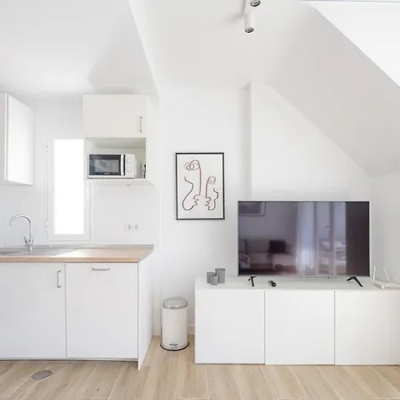 Apartamento Modern Oasis In Nueva Andalucia *